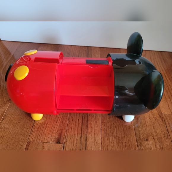 Disney Tsum Tsum Vinyl Mini Figures with Mickey Mouse Holder Pack - Picture 4 of 8